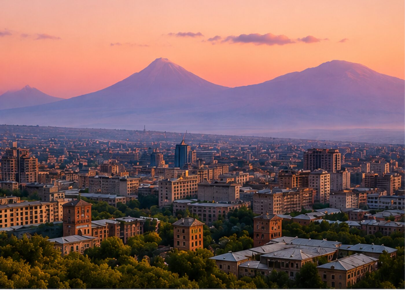 Երևանը մայրամուտին՝ Արարատի ֆոնին